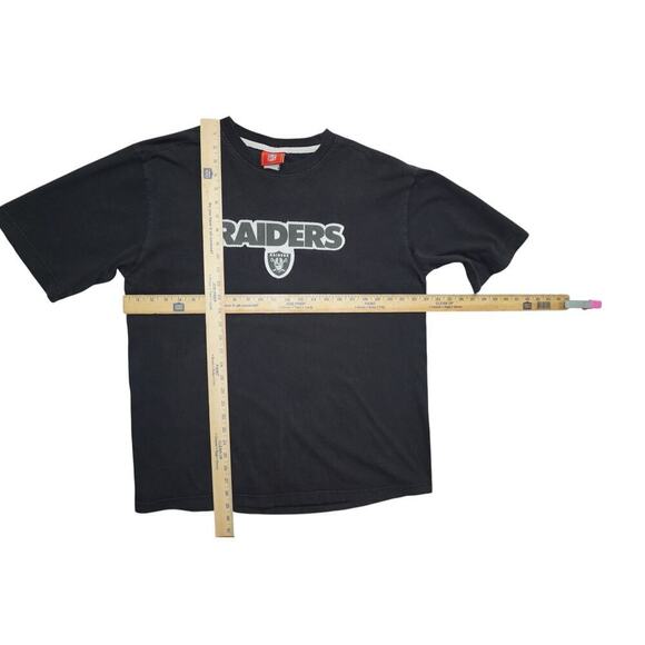 Vintage NFL Raiders Black T-Shirt – Boxy Fit – Size L (Measured 22x27) - Picture 4 of 4
